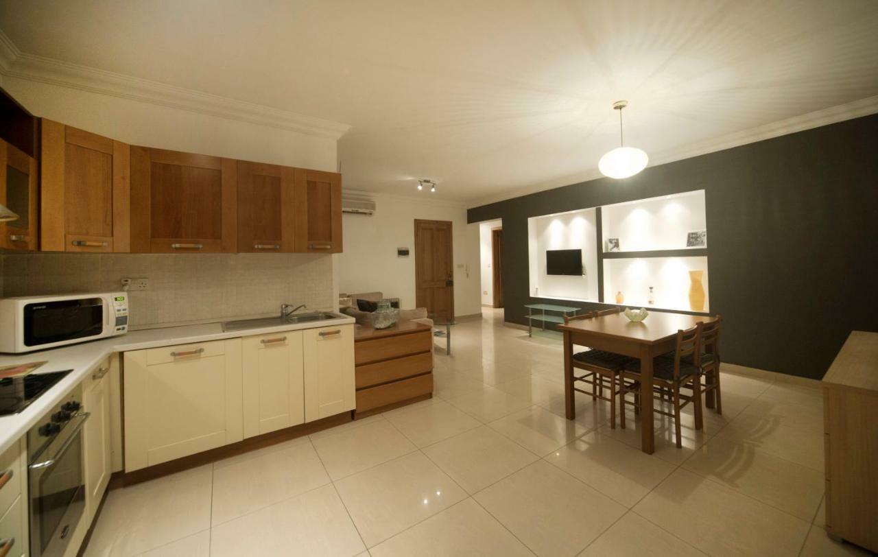 Bv7 - Bridge View Apartment Saint Julian's Bagian luar foto